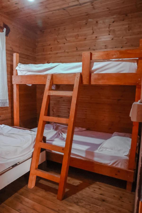 Plazhi Gjeneralit - Small Cabins - Bungalows - Apartaments - Villas - Suite Кавая Екстер'єр фото